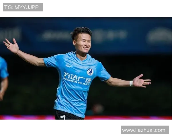 经典瞬间再现世界足坛巨星惊艳蝎子摆尾技惊四座震撼全场